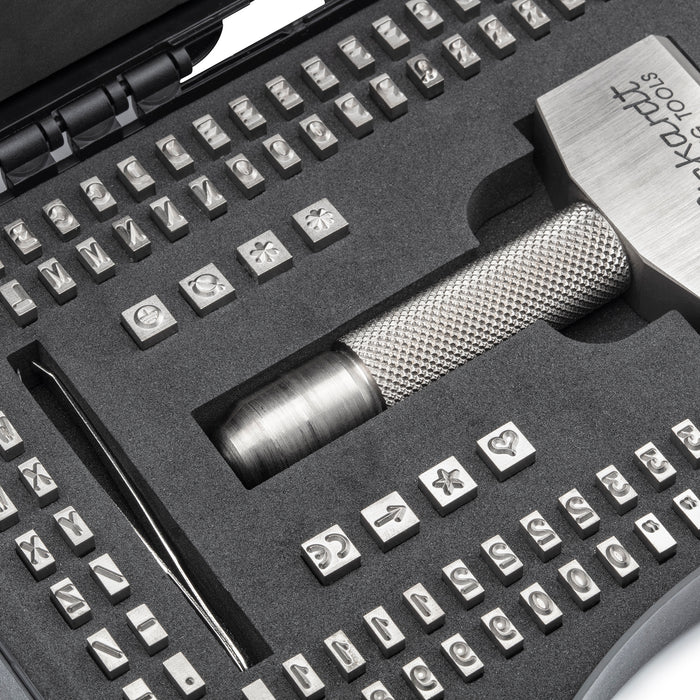 Zoom in of the inside of Pickardt Type Holder Set TS114 with Logos.
